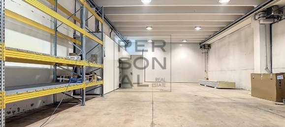 Almacén en Mezzolombardo, Italy 1680 m² No. 229872 3