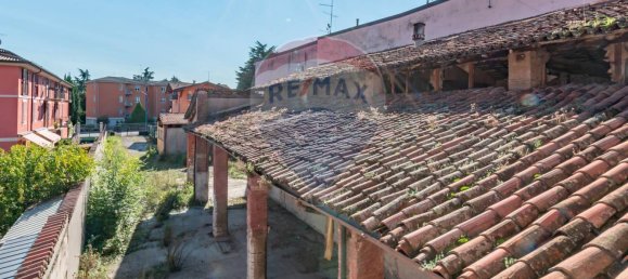 8 rooms House in Brescia, Italy No. 103615 14