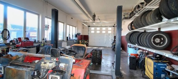 Edificio de 5 habitaciónes en Zollernalbkreis, Germany No. 18388 10