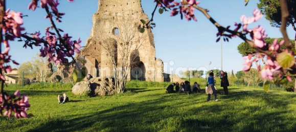 Apartamento de 2 dormitorios en Rome, Italy No. 370196 2