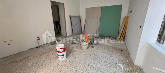 2 bedrooms Apartment in Carugo, Italy No. 335009 16