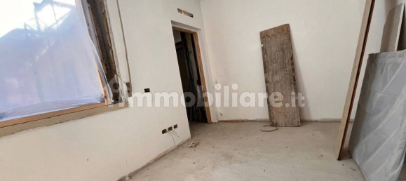 2 bedrooms Apartment in Carugo, Italy No. 335009 31