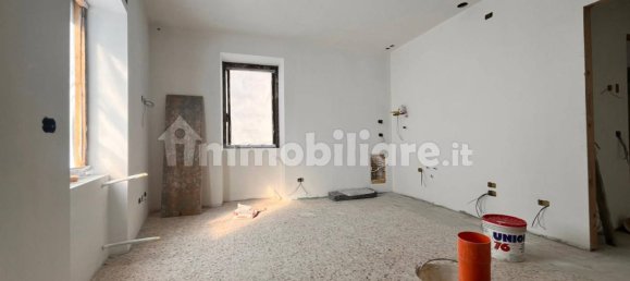 2 bedrooms Apartment in Carugo, Italy No. 335009 43