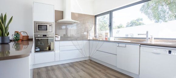 3 bedrooms House in Coruche, Portugal No. 20105 3