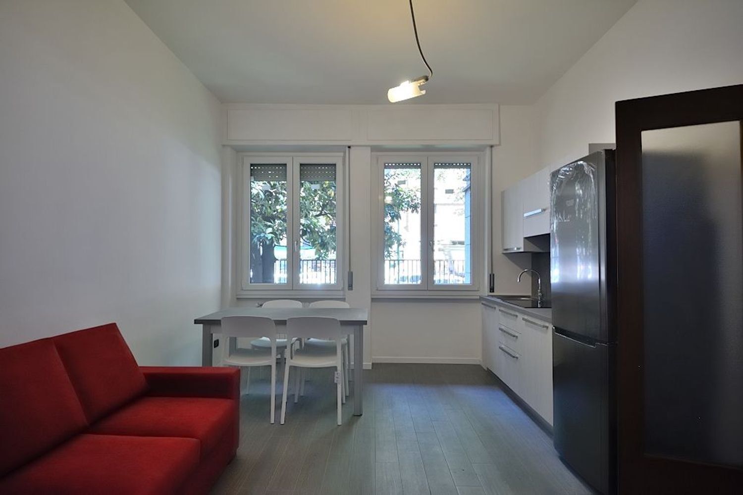Apartamento de 4 habitaciónes en Milan, Italy No. 249741