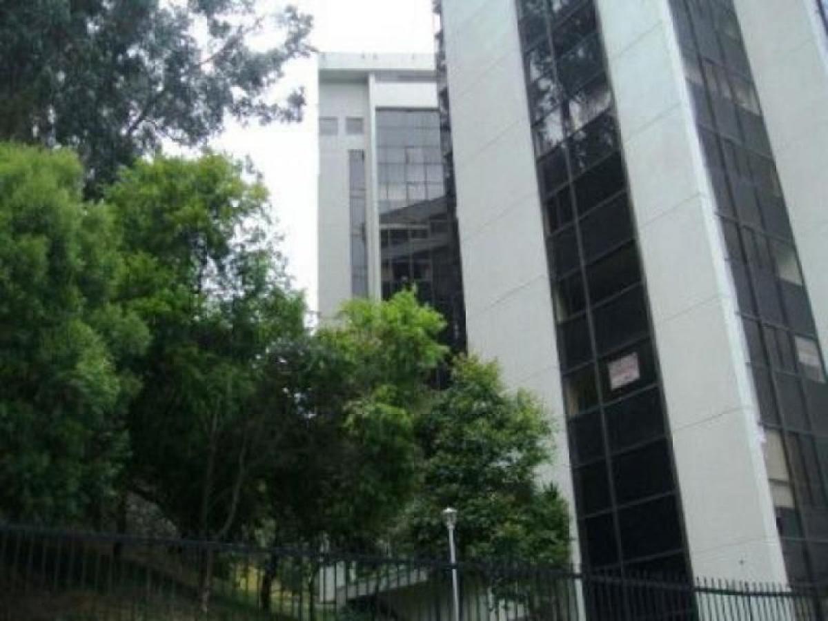 Casa de 3 dormitorios en Bogotá, Colombia No. 12798