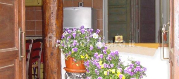 3 bedrooms Apartment in Roure, Italy No. 251488 3