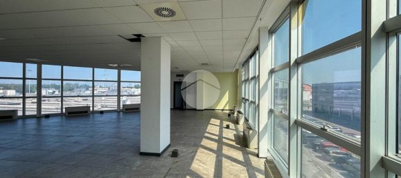 1غرفة مكتب في Mantua, Italy رقم 341374 17