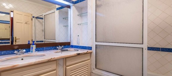 5 bedrooms House in Guia, Portugal No. 143783 6