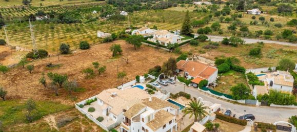 5 bedrooms House in Guia, Portugal No. 143783 7