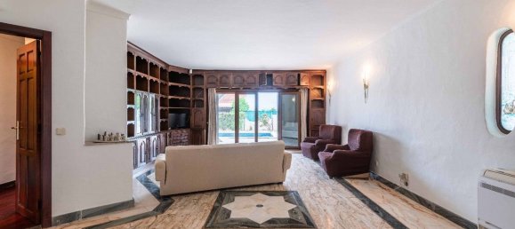 5 bedrooms House in Guia, Portugal No. 143783 3