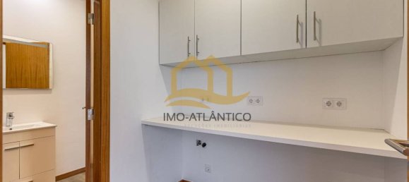 Дом с 3 спальнями в Фуншал, Португалия № 145023 9