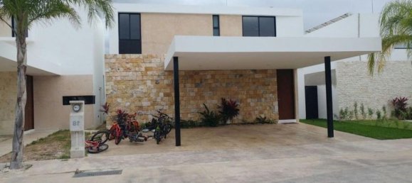 3 bedrooms House in Merida, Mexico No. 62155 2