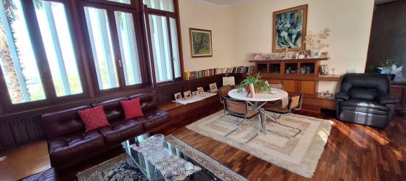 4 bedrooms Villa in Treia, Italy No. 329493 11