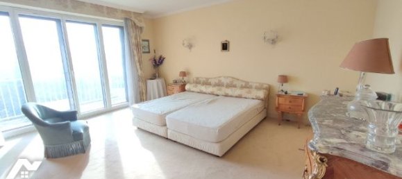 4 bedrooms Apartment in Reims, France No. 77631 7