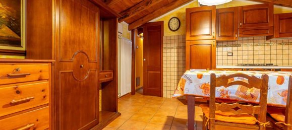 Studio in Issogne, Italy No. 80779 9