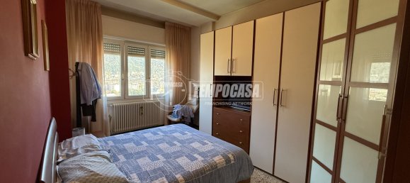4 bedrooms Apartment in Como, Italy No. 85920 4