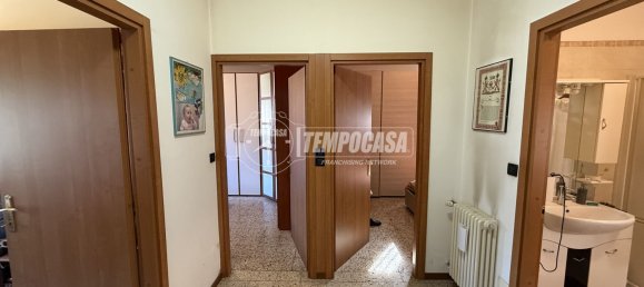 4 bedrooms Apartment in Como, Italy No. 85920 12