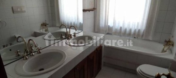 Apartamento de 3 dormitorios en Asiago, Italy No. 214988 3
