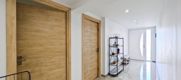 6 bedrooms Villa in Lugrin, France No. 336877 18