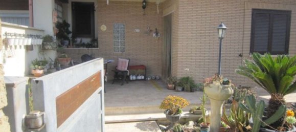 Villa de 3 dormitorios en Anzio, Italy No. 325937 18