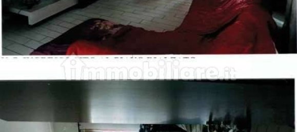 2 bedrooms Villa in Mercallo, Italy No. 13997 4