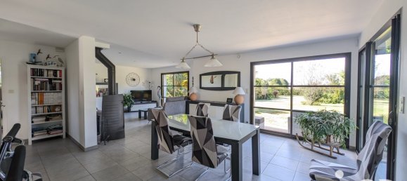 4 bedrooms House in Questembert, France No. 361161 5