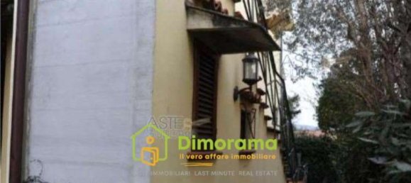 Apartamento T5 em Montecatini Terme, Italy N.º 328579 5