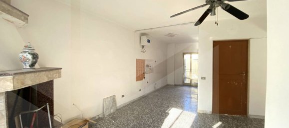 3غرفة شقة في Noicattaro, Italy رقم 17072 5