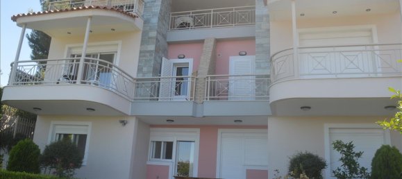 4 bedrooms Property in Xylokastro, Greece No. 6703 14