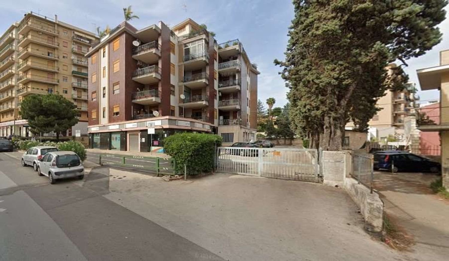 Гараж 26м² в Сиракузы, Италия № 242569