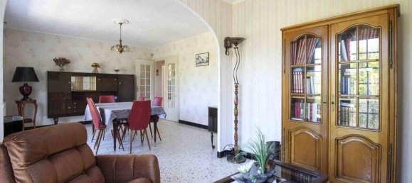 3 bedrooms House in Montcresson, France No. 316081 6