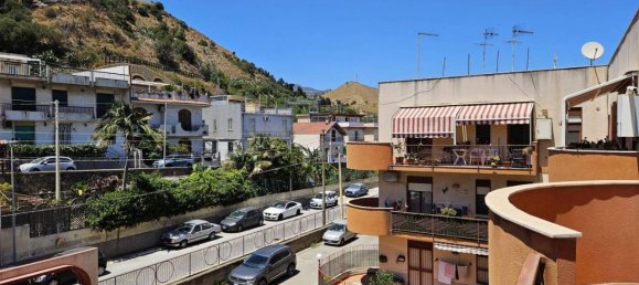 3غرفة شقة في Messina, Italy رقم 146344 24