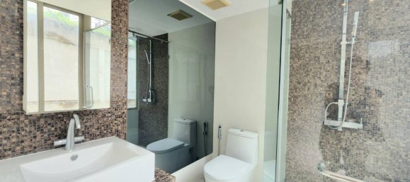 2 bedrooms Condo in Pattaya, Thailand No. 3895 4