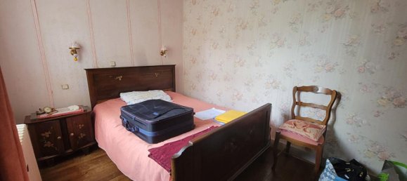 5 Schlafzimmer Haus in Betz-le-Chateau, France, Nr. 248183 10