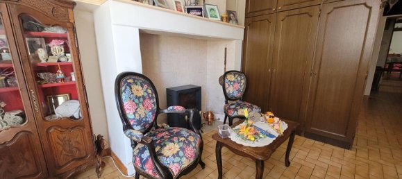 5 Schlafzimmer Haus in Betz-le-Chateau, France, Nr. 248183 7