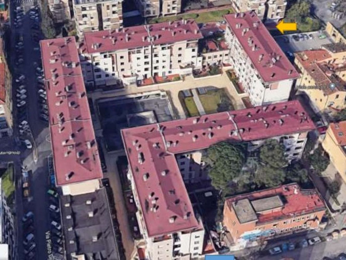 3 rooms Apartment in Florence, Italy No. 94886