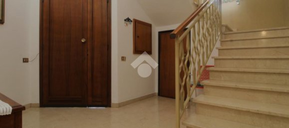 5 bedrooms Villa in Bagnolo in Piano, Italy No. 297386 3