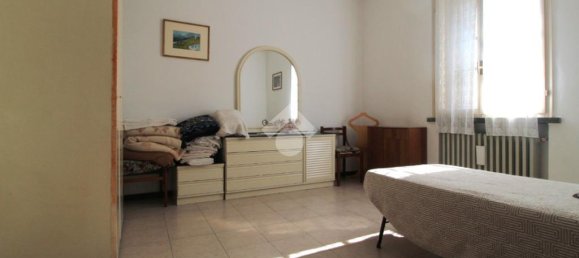 5 bedrooms Villa in Bagnolo in Piano, Italy No. 297386 16