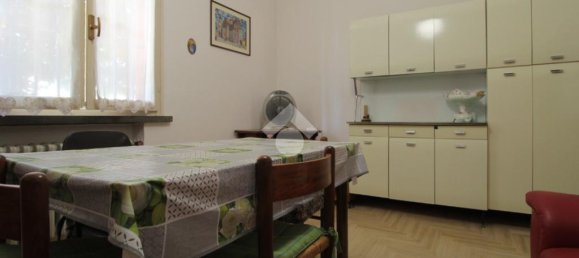 5 bedrooms Villa in Bagnolo in Piano, Italy No. 297386 9