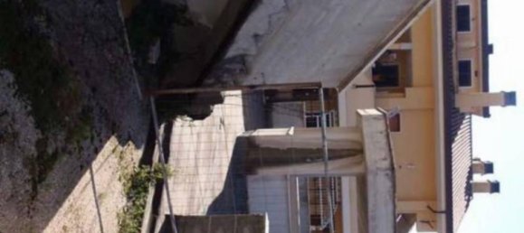 4 bedrooms Apartment in Albano Laziale, Italy No. 98196 3