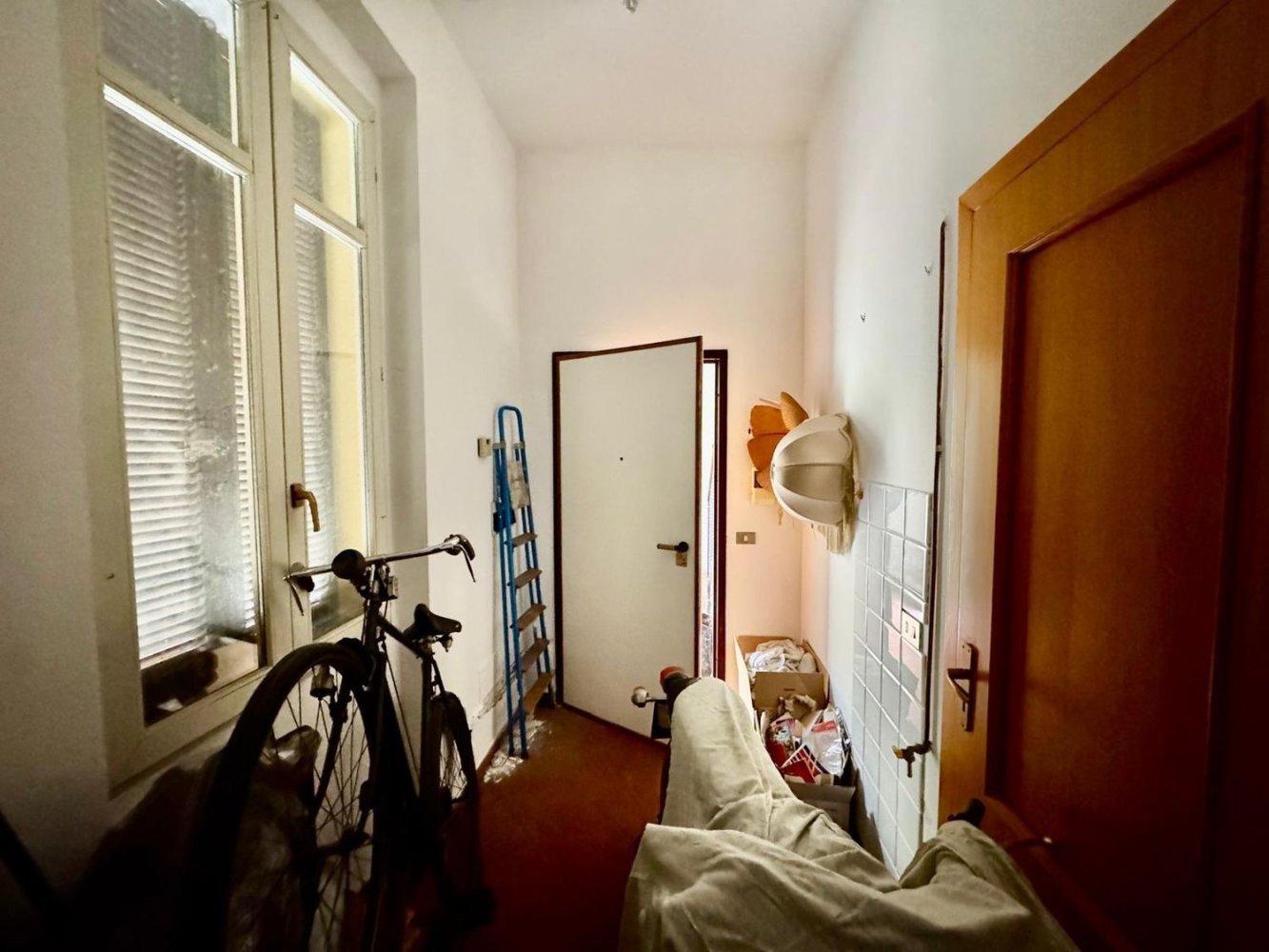 30m² Office in Forlì, Italy No. 105922