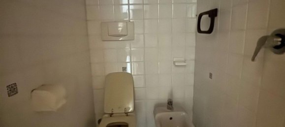 30m² Office in Forlì, Italy No. 105922 4