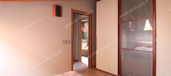 Ático de 2 habitaciónes en Pozzo d'Adda, Italy No. 236690 22