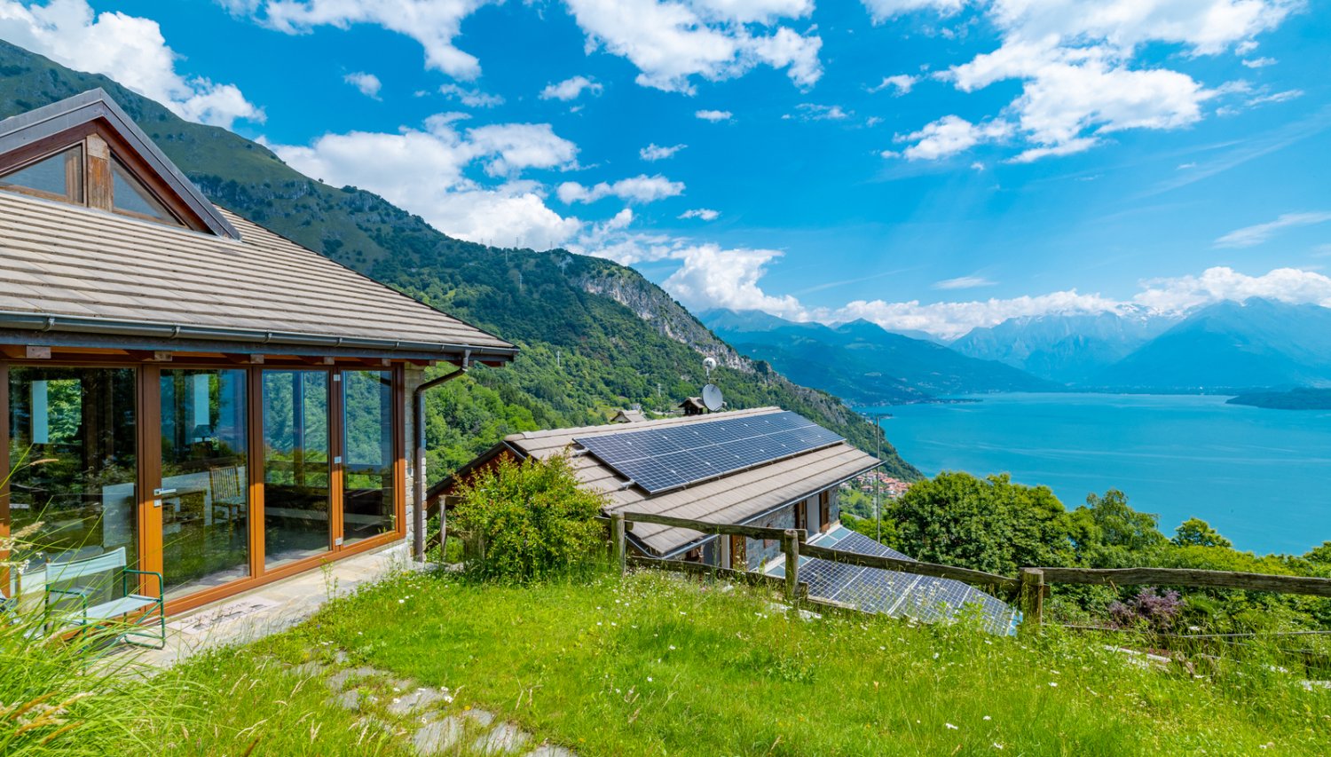 2 bedrooms House in Pianello del Lario, Italy No. 97511