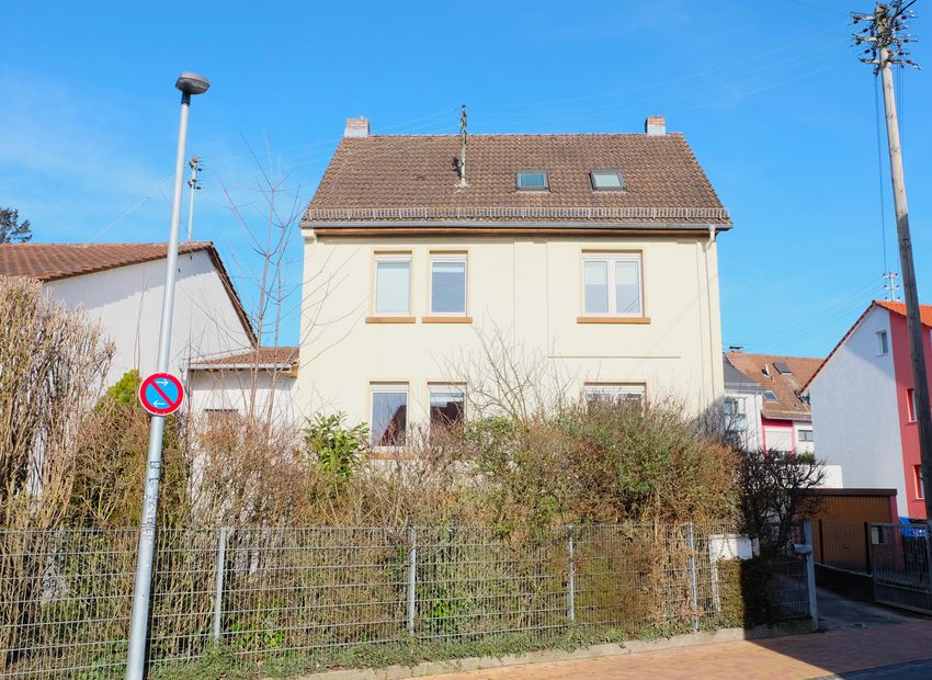 7 rooms House in Rhein-Hunsruck, Germany No. 212373