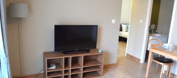 2 bedrooms Condo in Bangkok, Thailand No. 2492 6