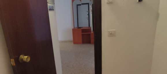 Apartamento de 3 dormitorios en Zaragoza, Spain No. 162268 12