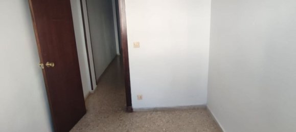 Apartamento de 3 dormitorios en Zaragoza, Spain No. 162268 24
