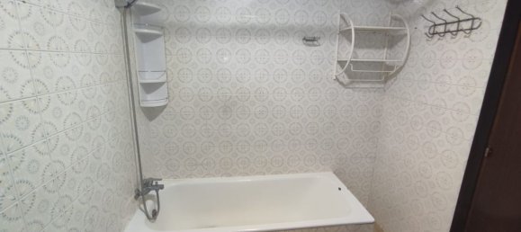 Apartamento de 3 dormitorios en Zaragoza, Spain No. 162268 17